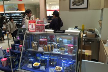 Garrett popcorn shop.