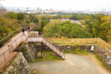 The viewing deck was split into two levels with the higher level giving you a greater vantage point over the city