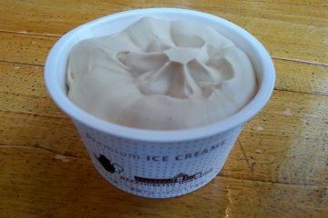 Glace au yaourt - arôme thé au lait