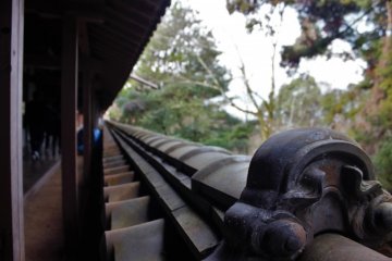 Roof tiles