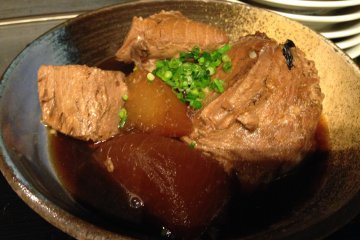 Boiled fish and daikon radish