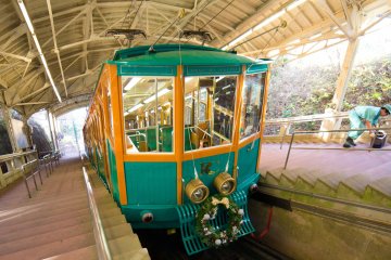 The beautifully designed cable car 