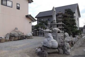 <p>A stoneyard near the museum</p>