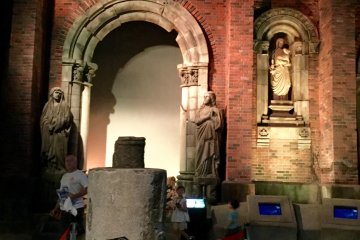 Les ruines de la cathédrale Urakami donnent aux visiteurs une idée du pouvoir de destruction de la bombe