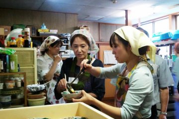 Makiko and Yuki Hoshino, proprietresses of Daishobo shukubo, prepare Shojin Ryori for their guests every day