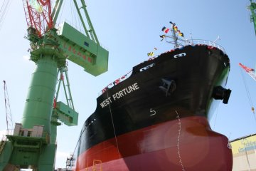 Awesome views of the shipyards