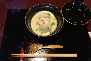 6. 温物 (Onmono)
