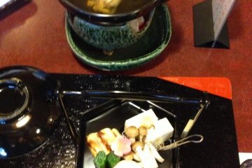 7. スッポン鍋 (Suppon nabe)