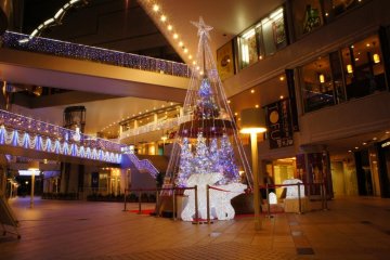 <p>Cahaya Natal di Kitano, Kobe.</p>
