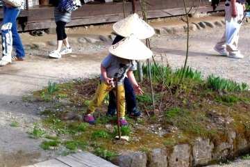 Ouchijuku Kids and Hats