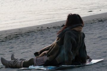 <p>Sit and rest your feet for a few minutes</p>