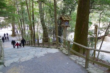 <p>Vous grimperez et descendrez de nombreuses marches pour visiter tous les sanctuaires</p>
