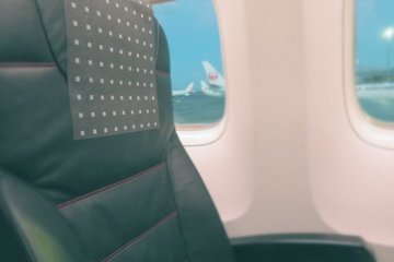 Les compagnies JAL et ANA volent toutes les deux jusqu'à Akita depuis Tokyo, Osaka et plusieurs villes situées aux alentours
