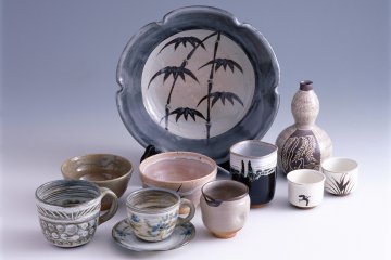 Aula Pameran Karatsu-Yaki