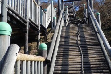 Obstacle course, climbing up