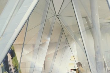 The museum's vaulted glass entrance way