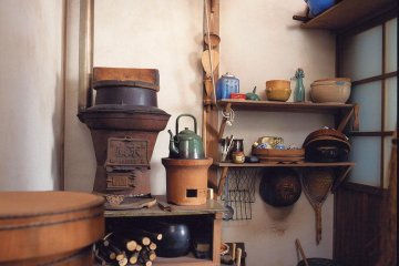 Stepping inside the shoes of an Edo craftsman