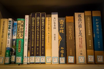 Thousands of mountaineering books