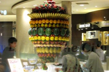 Un des cafés du Tokyo Dome City
