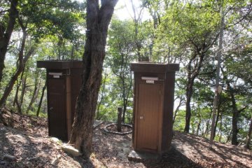 Toilets and running water in the little campsite. This is a great spot for independent travellers, especially cyclists.