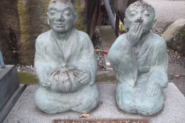 It's not often I see a statue yawning