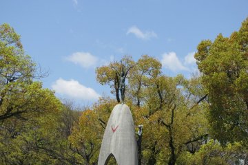 The memorial to Sadako Sasaki