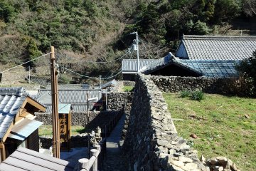 Wandering the narrow stone alleys