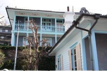 All houses on Hollander Slope are well-maintained and they are now used as exhibition space