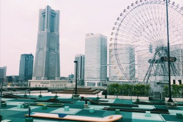 Mini golf area also on the roof