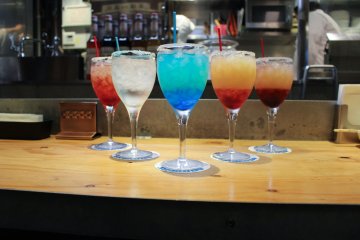 Bullet train cocktail line-up – ¥700 each