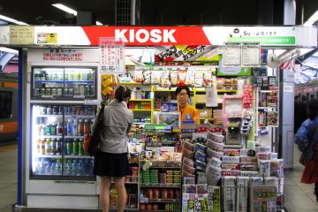 You can buy food, drinks, and magazines on the train platform