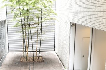 Entrance to Kawamur