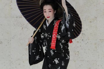 The umbrella dance