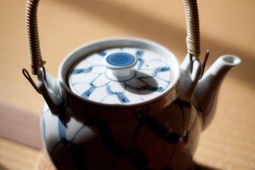 The food is served with Japanese tea. Alternatively you can order other drinks including Japanese sake