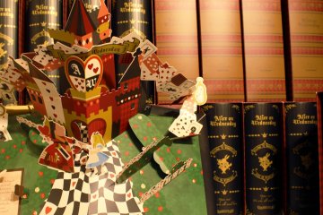 Display of popup books