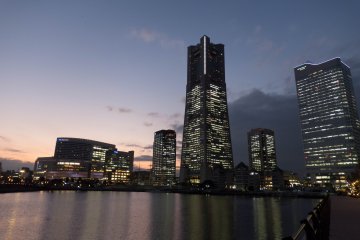 A night view of Yokohama Landmark Tower