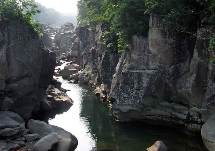 Genbikei Gorge