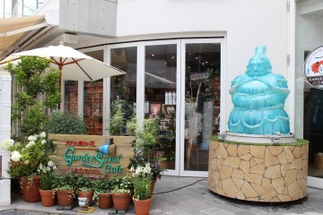 Garden Sand Cafe 2017