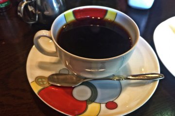 My cup of coffee was rather modern-looking