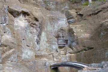Muso Soseki built bridges, steps and a pond into the rock face