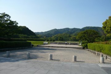Tofuro - Dazaifu Government Center 