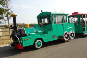 Le Soleil, train ride around the park