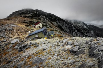 On the approach to Mount Kisa-Koma, (Kisa-koma-ga-take) you will encounter a barren and rocky terrain