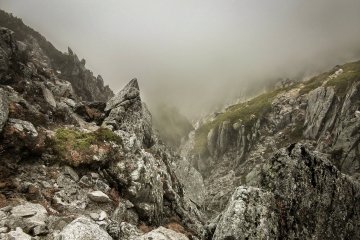  When walking along this route it become easy to understand why the Central Alps are so famous for their heavy cloud cover