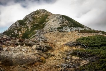 The Central Alps contains many mountains with razor sharp edges