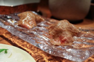 Zabuton Shaburi Sushi
