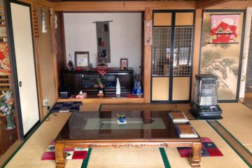 <p>The interior of Ippuku-ya is comfortable and inviting, more like a house than a restaurant.</p>