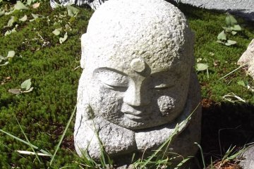 Another small statue in the garden