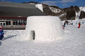 An igloo, kamakura 