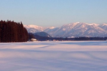 On a clear day, the winter scenery in Yamagata is incredibly peaceful.